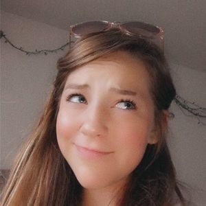 Meet your Posher, Skylea